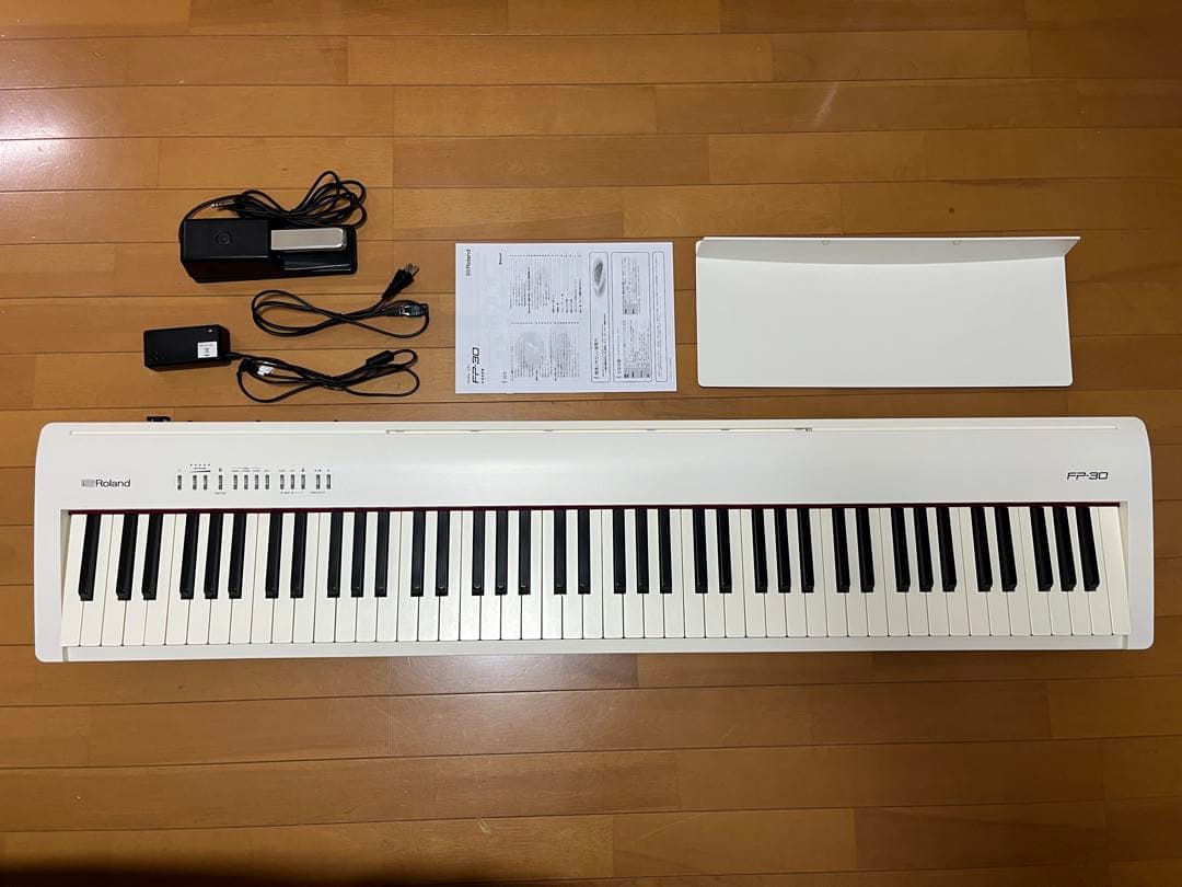Roland FP-30 ホワイト 電子ピアノ【訳あり】 Roland FP30-WH 19年製 中古 電子ピアノ ホワイト・・・SOLD OUT