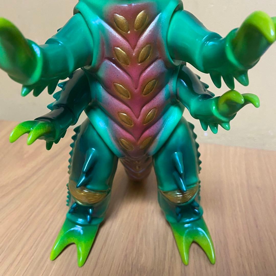ドリームロケット グモーズ 緑成型 ソフビ 5403 - メルカリ