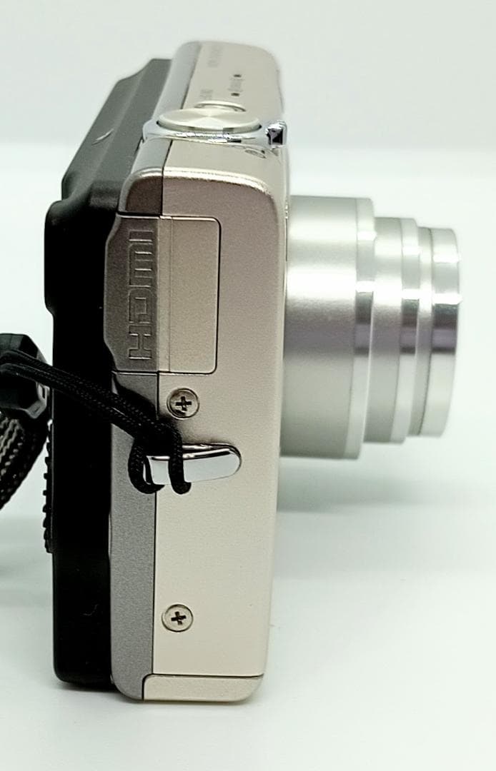 Nikon COOLPIX S6200 Silver 16.0MP 充電器付き