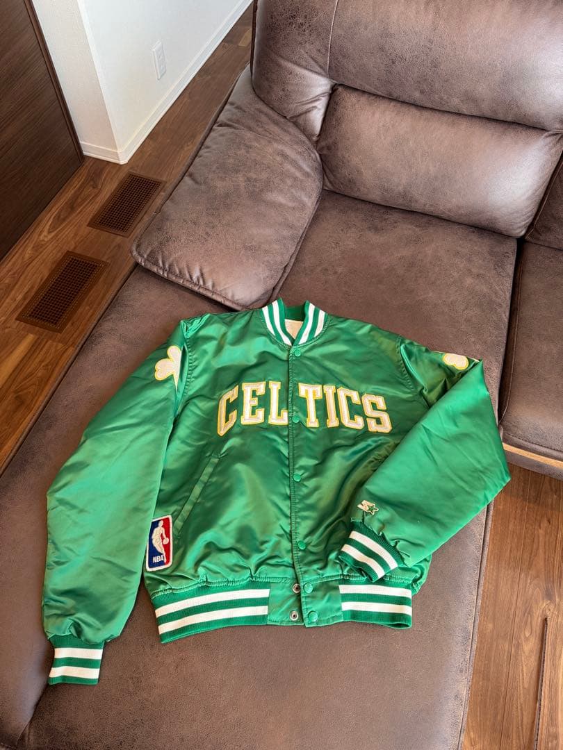 CELTICS スタジャン STARTER製 セルティックス　スタジャン 24c7f3501dc32f960b8ea2eec3c64b