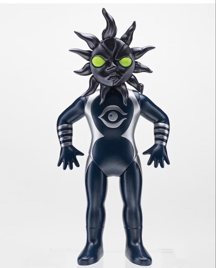 超復刻版タローマンソフビ人形 (ブラックタローマン) / タローマン