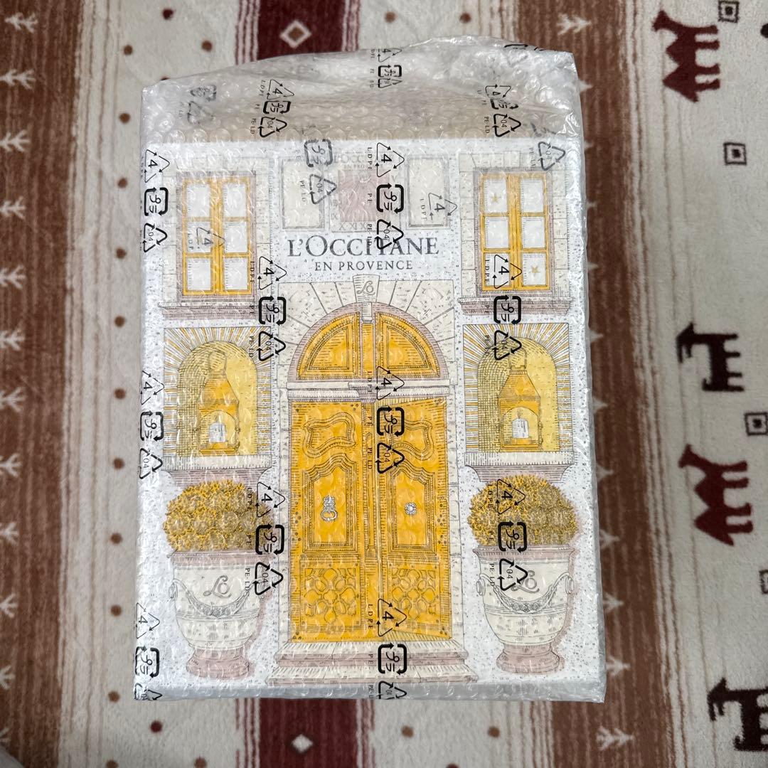 L'OCCITANE プレミアムアドベントカレンダー 25個入り ロクシタン】人気の夜用美容液の現品が詰まった初のアドベント