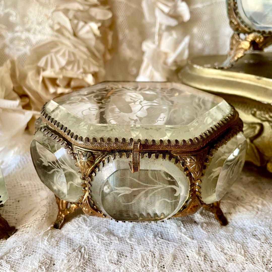 6角形ベベルガラスジュエリーボックス　アクセサリーケース　フランスアンティーク フランス】アンティーク 5面べベルガラスジュエリーボックス AN7-2