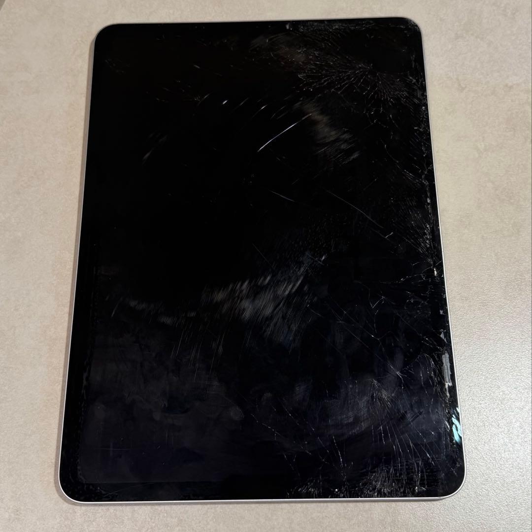 【ジャンク品】iPad Pro 11インチ 第1世代64GB シルバーWi-Fi Amazon.com : Apple iPad Pro (11-inch, Wi-Fi, 64GB) - Silver (1st