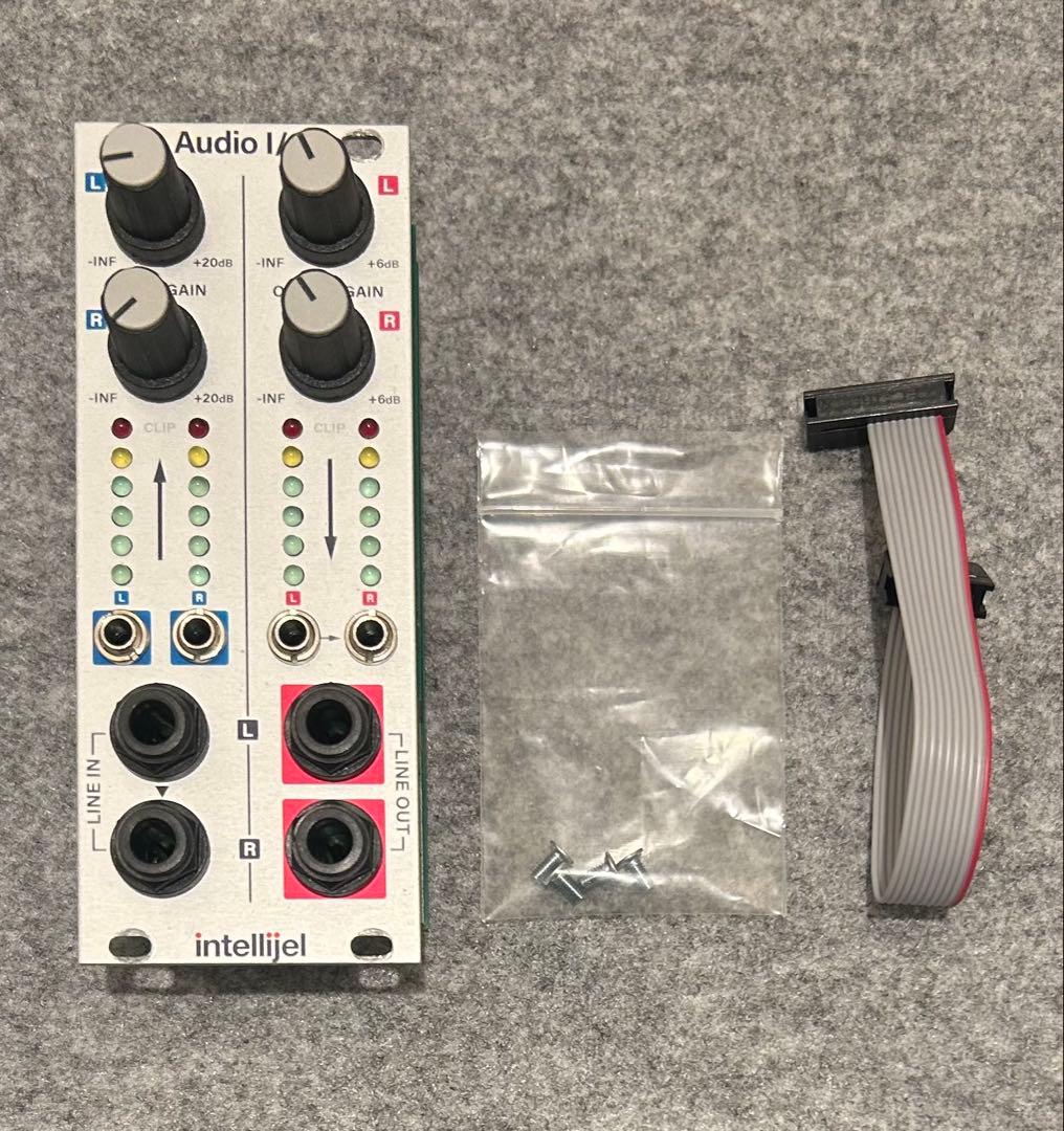 鍵盤楽器 Intellijel Audio Interface II Intellijel Designs Audio Interface II— Clockface Modular