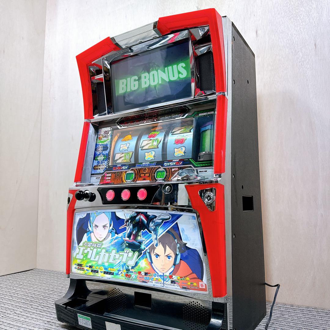 送料無料】 パチスロ 実機 初代 エウレカセブンコイン不要機 引取割引有