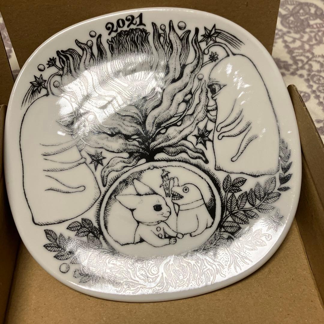 ヒグチユウコ イヤープレート 2021年 ひとつめちゃん ボリス雑貨店