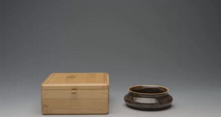 《値下げ》新品翌日発送・送料無料【仏壇 香炉】スペイン産天然ジリコテ材