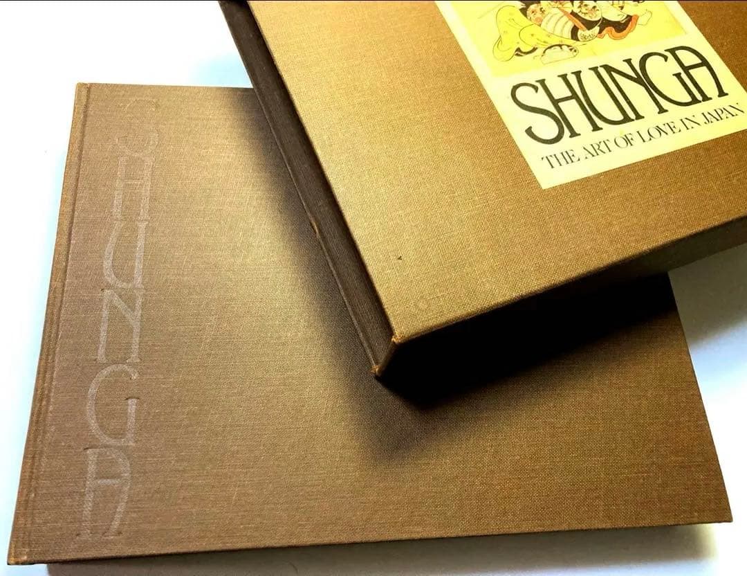 SHUNGA: THE ART OF LOVE IN JAPAN 春画 春画 「SHUNGA THE ART OF LOVE IN JAPAN」 - メルカリ
