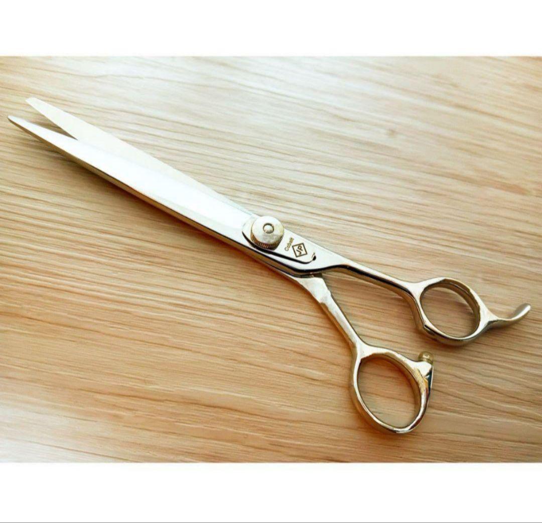 プロ用カットシザー切れ味抜群◎理美容師＆トリマートリミングペット+ママミングも◎ 切れ味抜群✨️プロ用カットシザーハサミ✂トリマートリミングペット