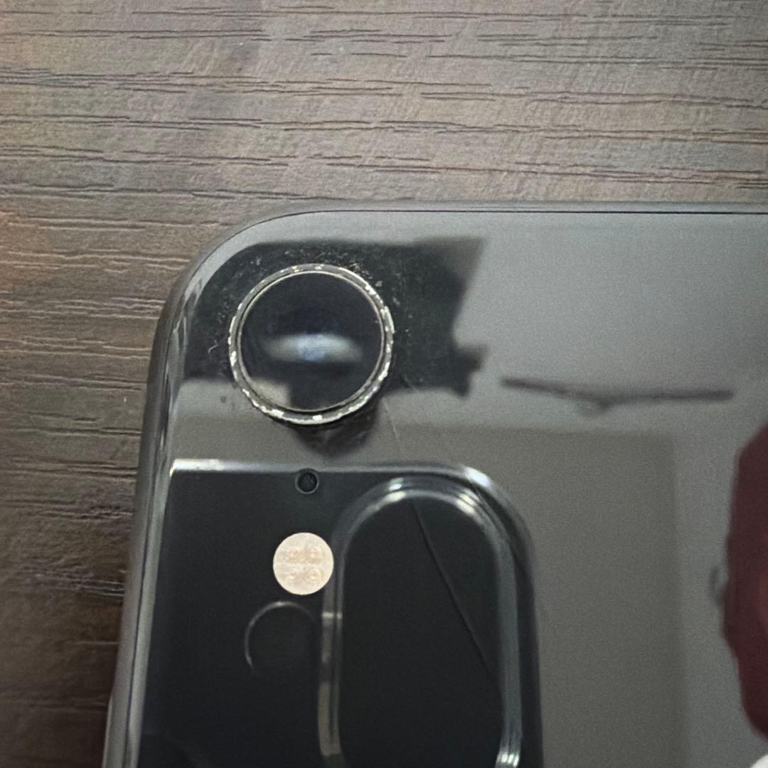 背面割れ・カメラ傷あり】iPhone XR 128GB SIMフリー ブラック - メルカリ