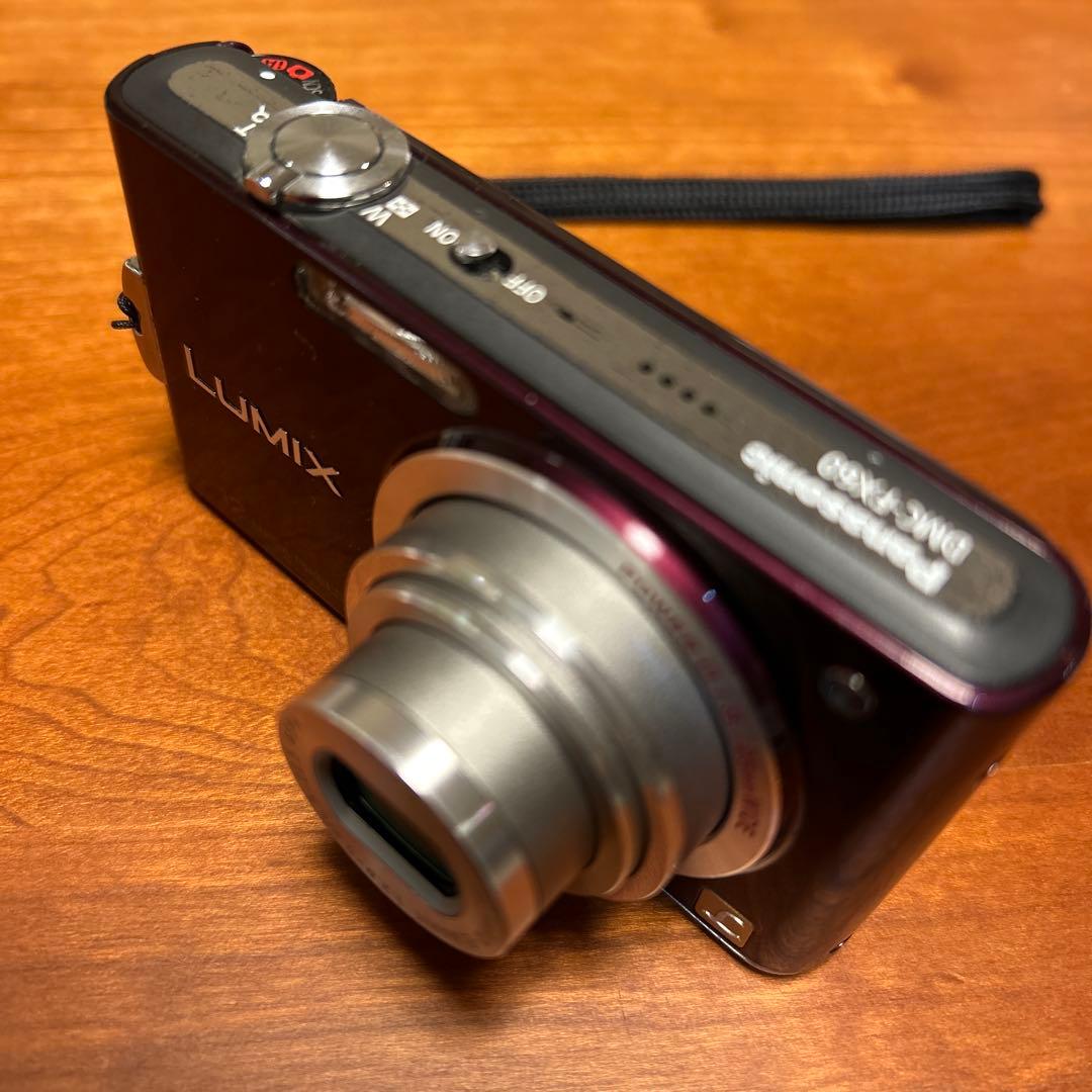 パナソニックLUMIX デジカメDMC -FX60
