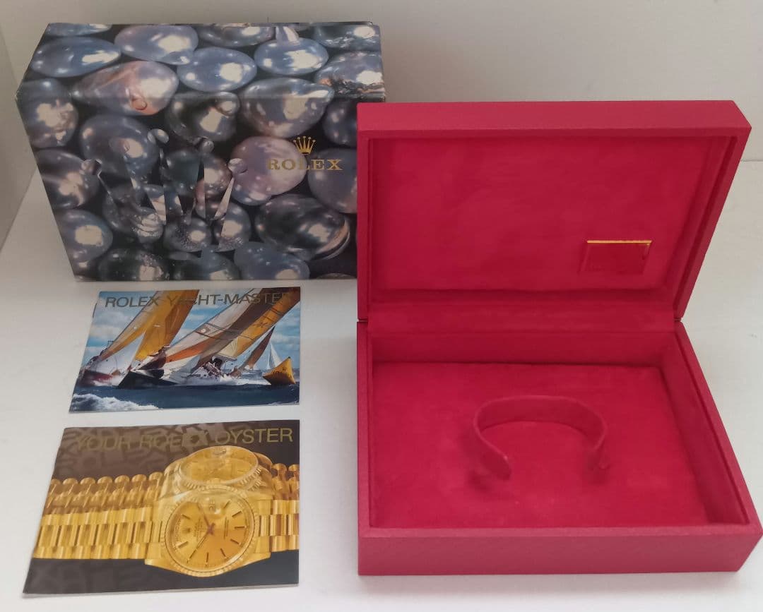 ROLEX　 箱 GENUINE Vintage Rolex Watch Box 68.00.02 Submariner Yacht Master