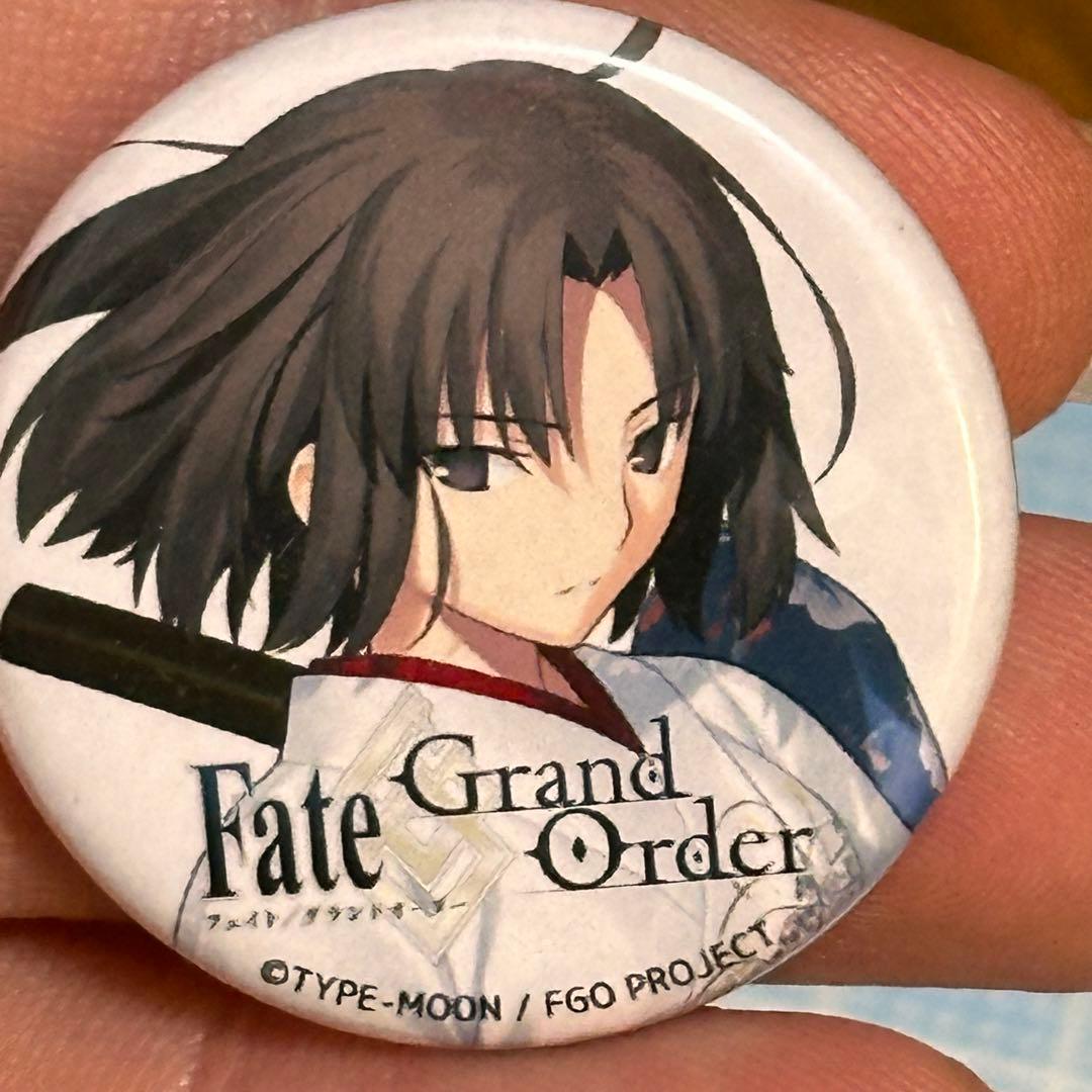 FateFGO 空の境界 ufotableカフェ 両儀式 缶バッジ 奈須きのこ - メルカリ