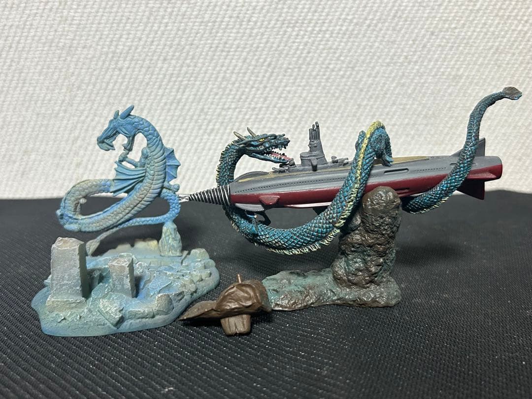 特撮大百科 ラッキーフィギュア海底軍艦 マンダ 轟天号 セット - メルカリ