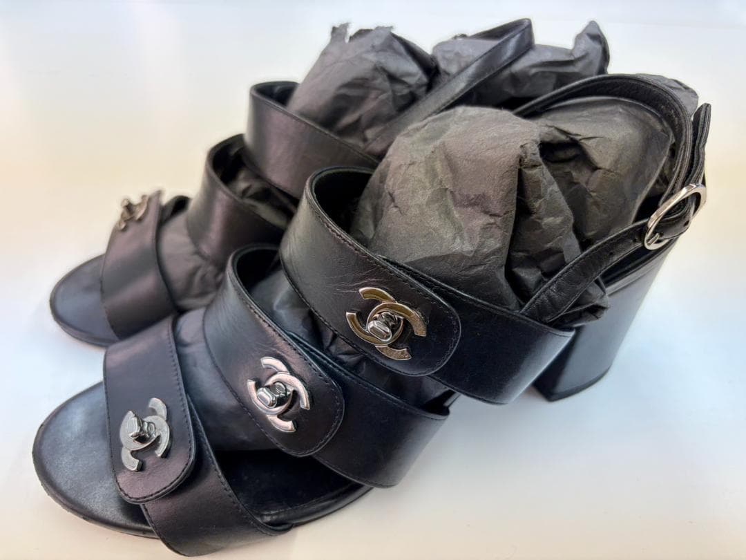 CHANEL シャネル ココマークサンダル 37 1/2 ブラック - メルカリ