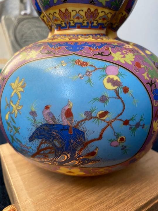 雍正年製粉彩三口葫芦瓶、サイズ約高さ24cm径约16cm - メルカリ