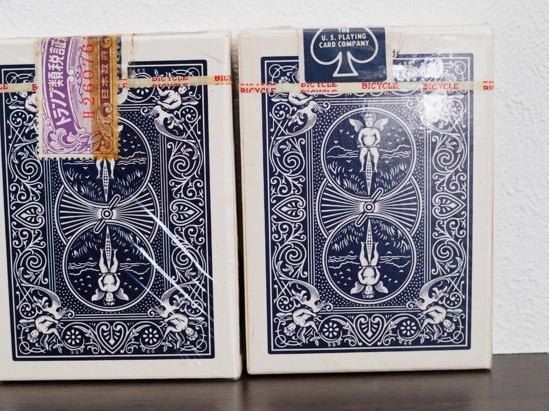 超レアトランプ類税証紙　新品未開封のBicycle  RIDER  2個セット トランプ バイスクル ライダーバック BICYCLE ポーカーサイズ マジック