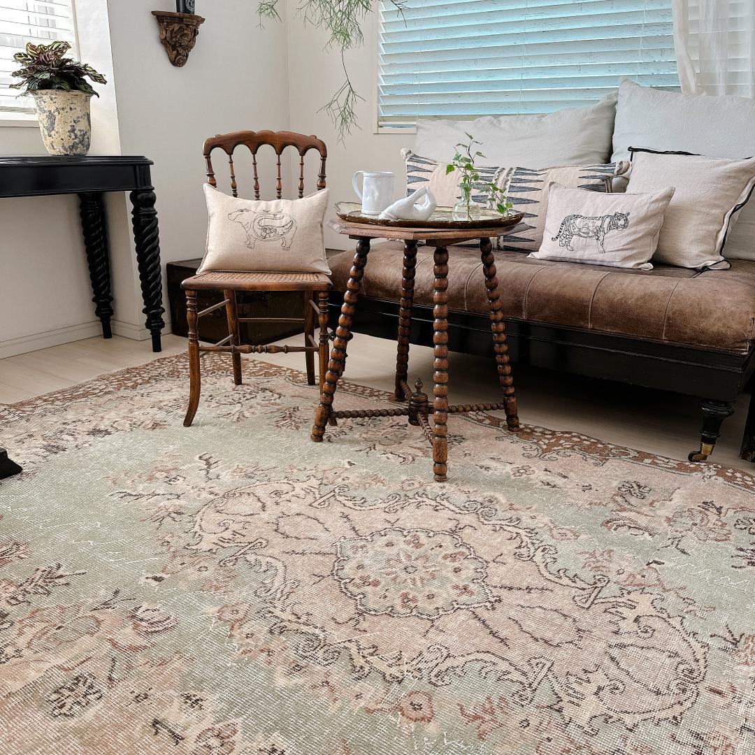 とも様専用 トルコヴィンテージラグ A83 - メルカリ