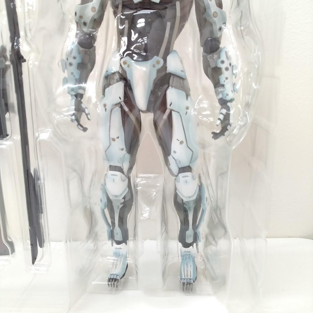 若《LXFRH》プレイアーツ　改　メタルギア　ライジング　リベンジェンス　雷電