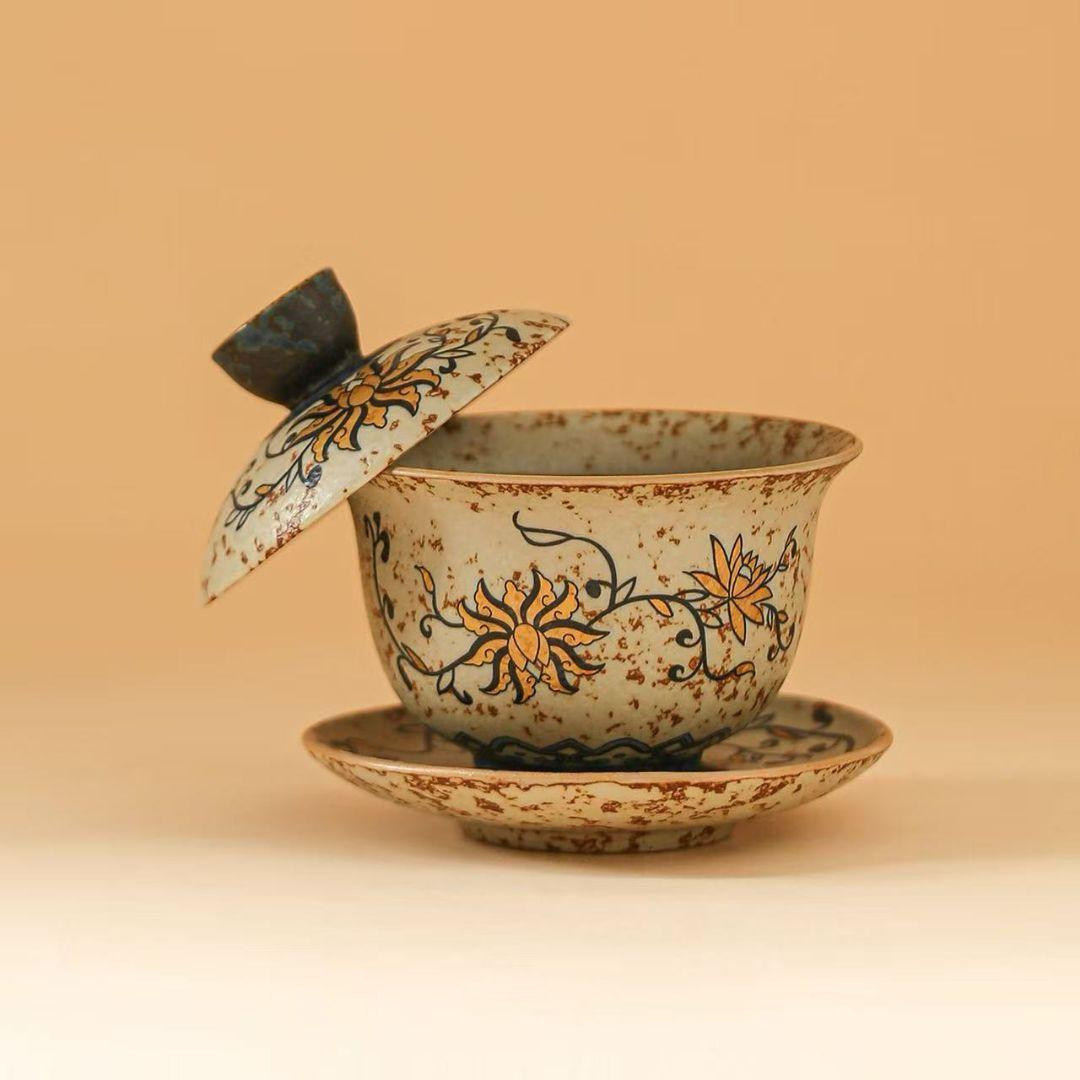 陶器 蓋付き茶碗と皿 セット 楽天市場】【ふるさと納税】陶器 内田皿山焼 お茶碗・お皿セット