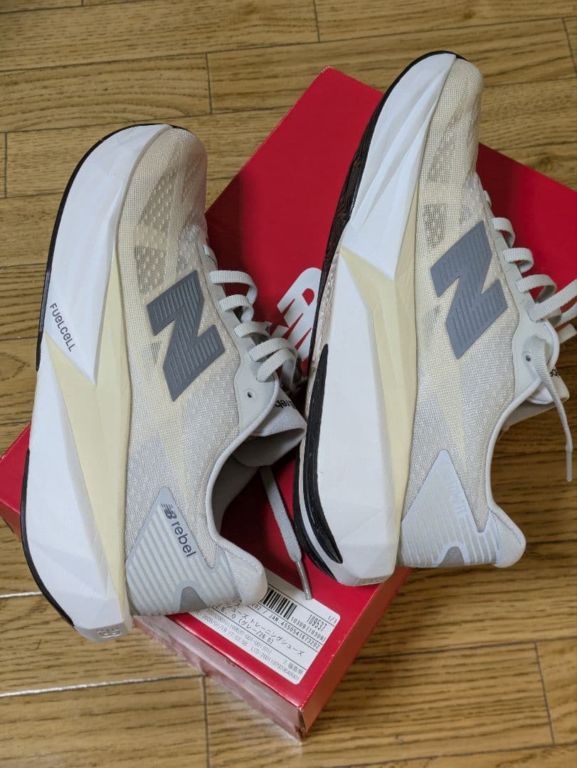 【試走5k】NB FUELCELL rebel v5 26.0cm D