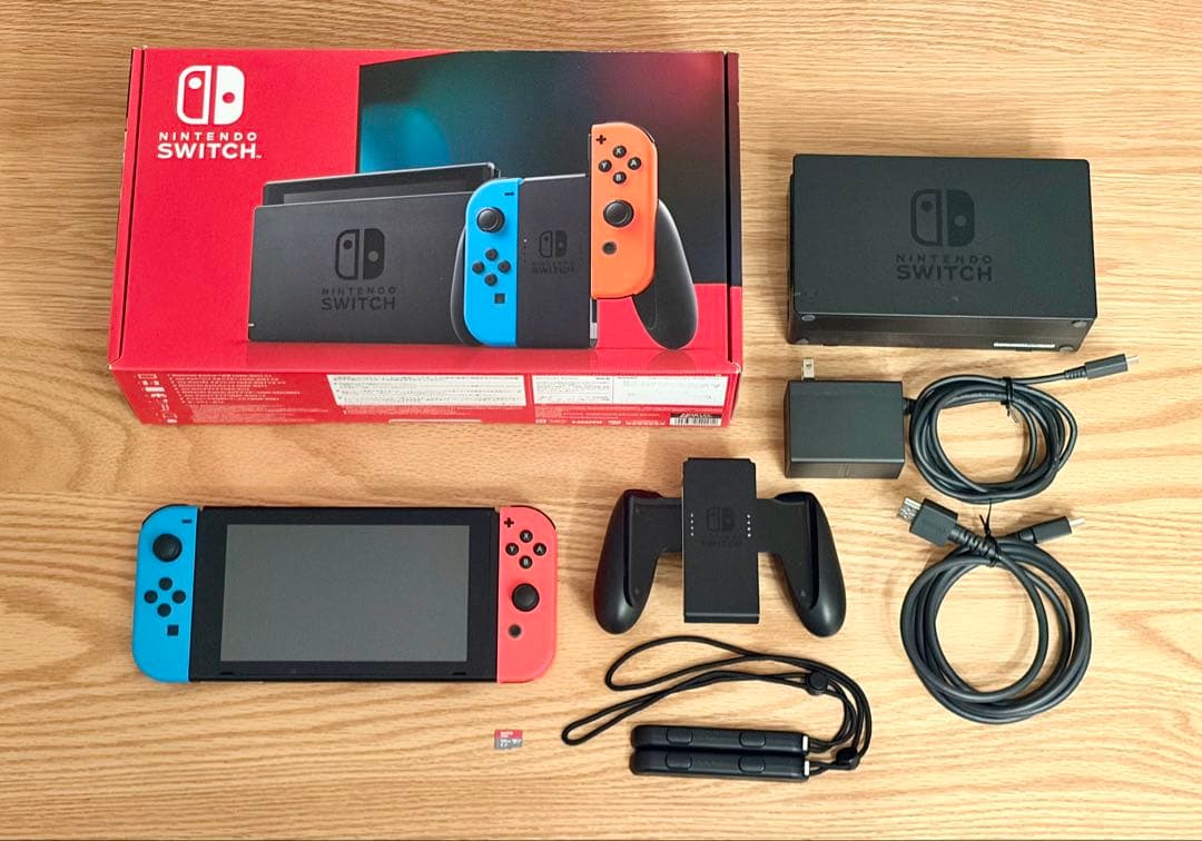 【美品】Nintendo Switch 本体 青/赤 Joy-Con付き Nintendo Switch 本体 青 赤 Joy-Con Amazon.co.jp: Nintendo Switch