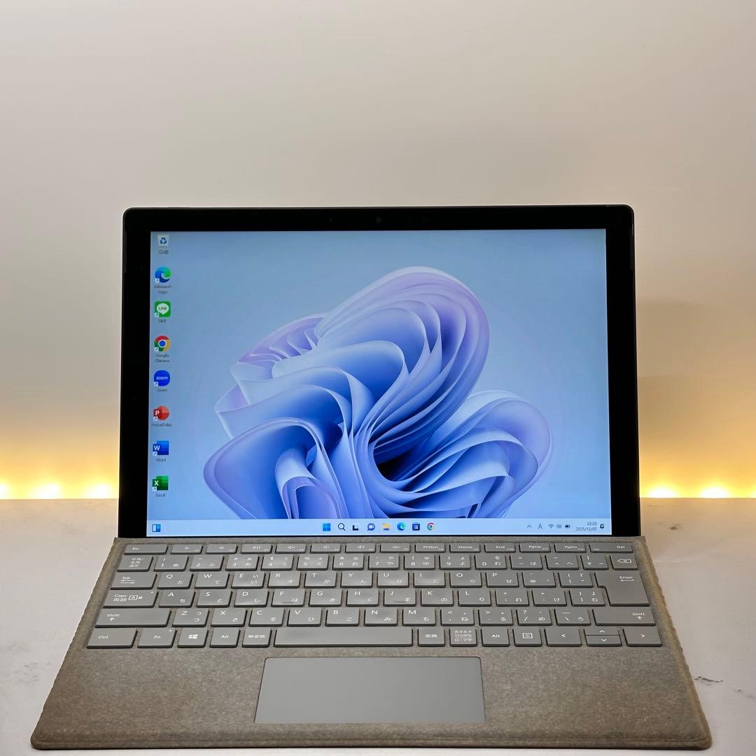 【ブラックモデル】Surface Pro7 BLACK Corei5/8/256