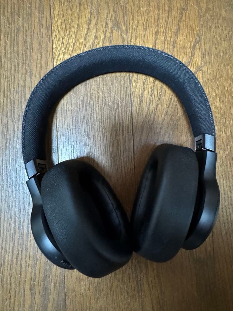 《ttt》JBL LIVE 770NC ヘッドホンgeekriaケース付き