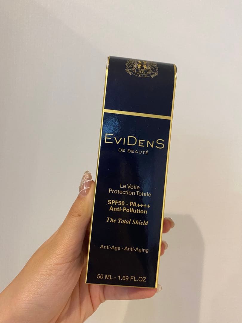 エヴィドンス ドゥ ボーテ ル ヴォワル プロテクショントータル SPF50 The Total Shield SPF 50 - PA++++ | EviDenS de Beauté