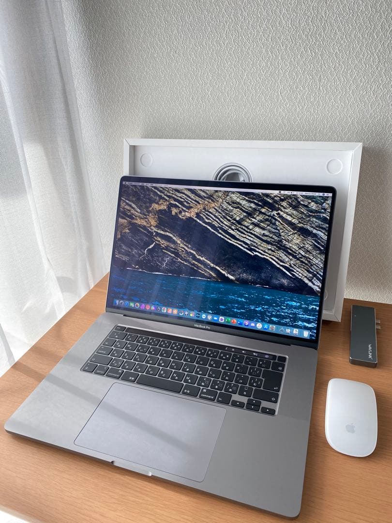 美品 MacBook Pro 16インチ i9 32/1TB CAD/3D設計 - メルカリ