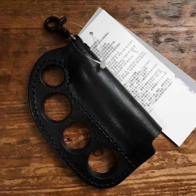 濱マイク様専用Supreme × blackmeans ナックル型ライターケース - メルカリ