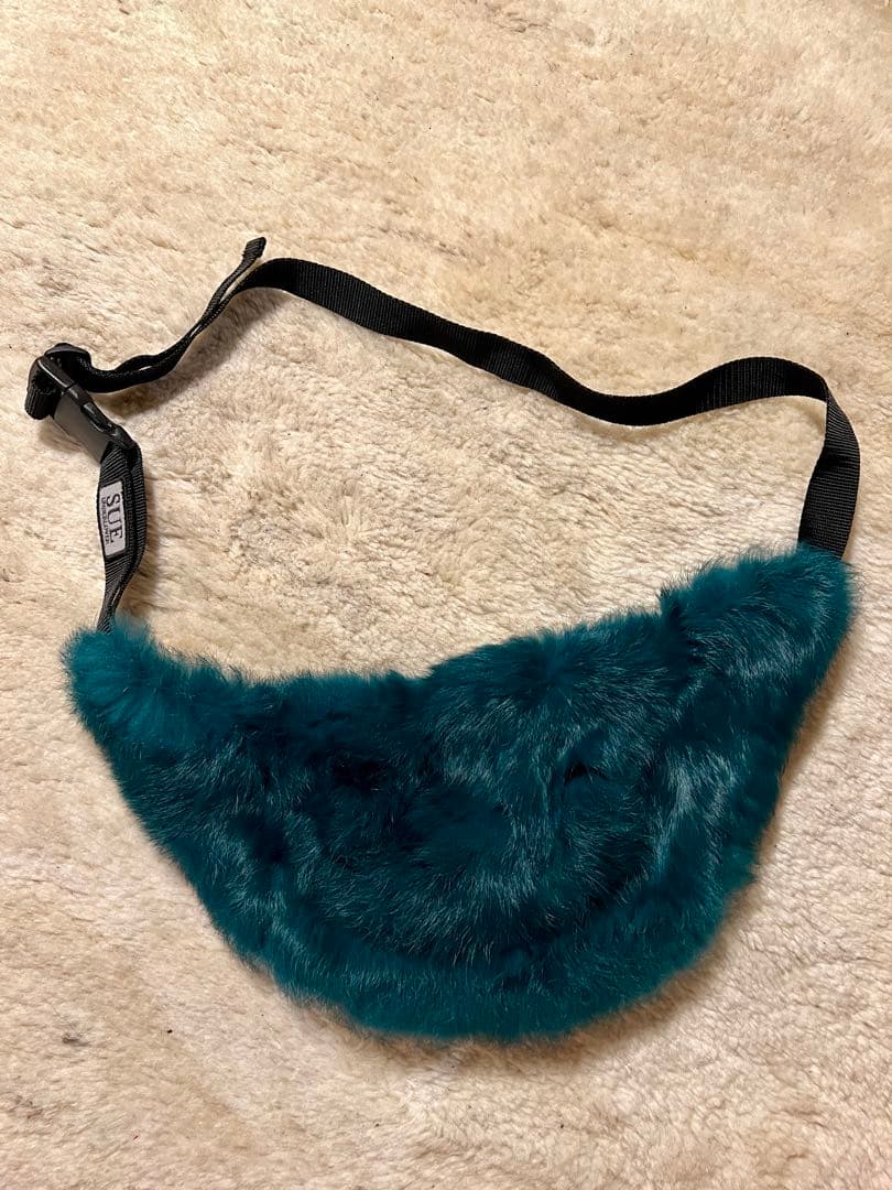 SUE UNDERCOVER ボディバッグ - メルカリ