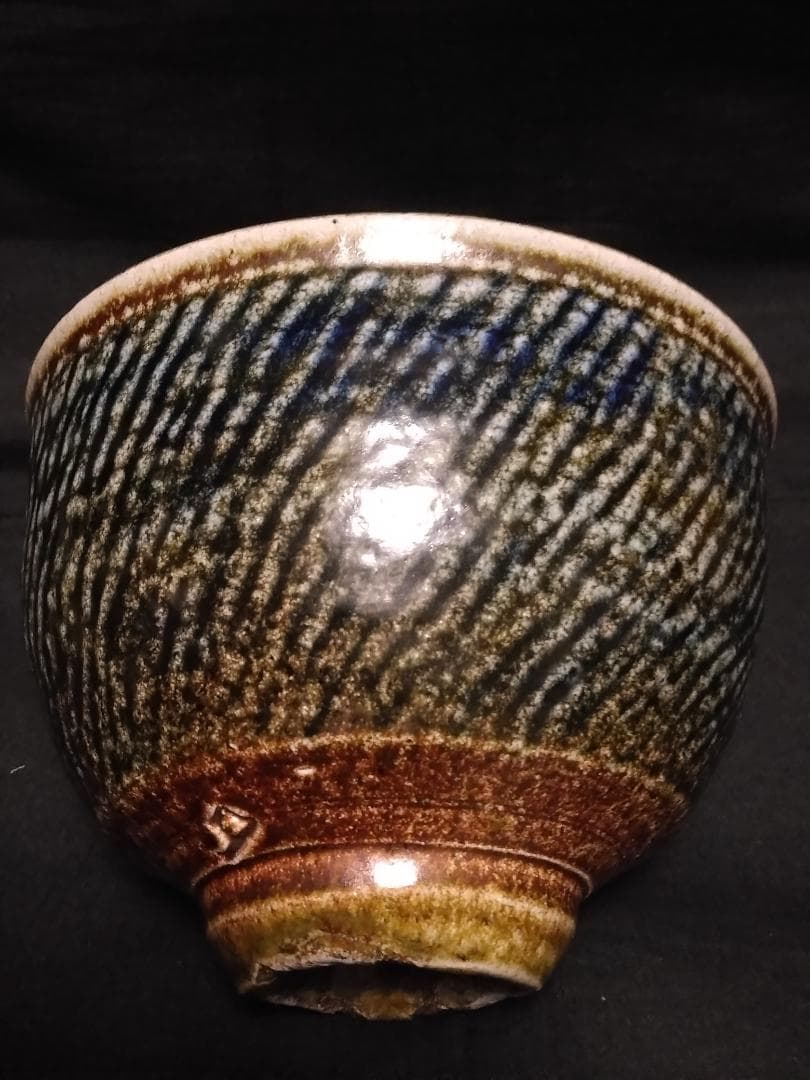 茶碗　人間国宝「島岡達三」作　共箱付塩釉象嵌縄文碗　達三、最上位作品になります。 島岡達三／塩釉象嵌縄文盌｜美術品の販売｜株式会社 松沢美術