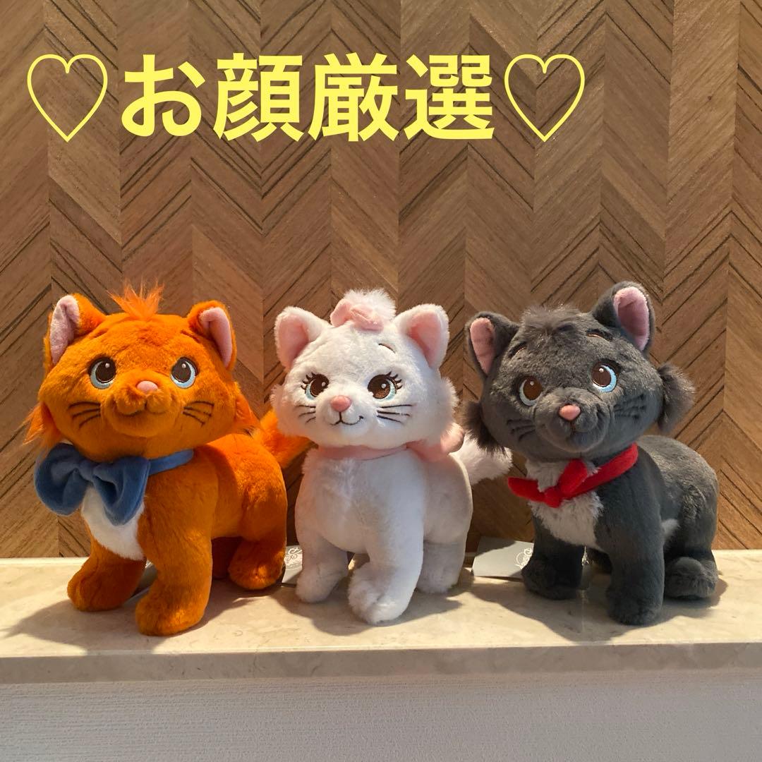 ディズニーストア♡猫の日♡おしゃれキャットぬいぐるみ♡3匹セット
