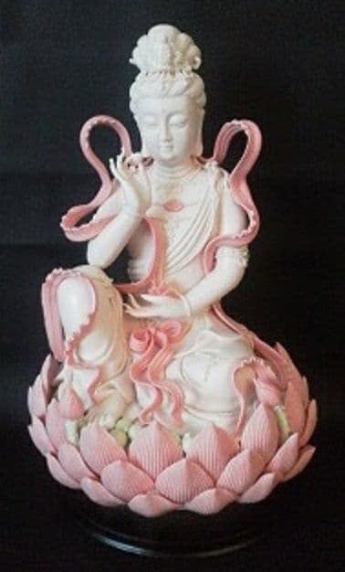 中国古美術/彩色蓮上観音菩薩座像/保存箱付/