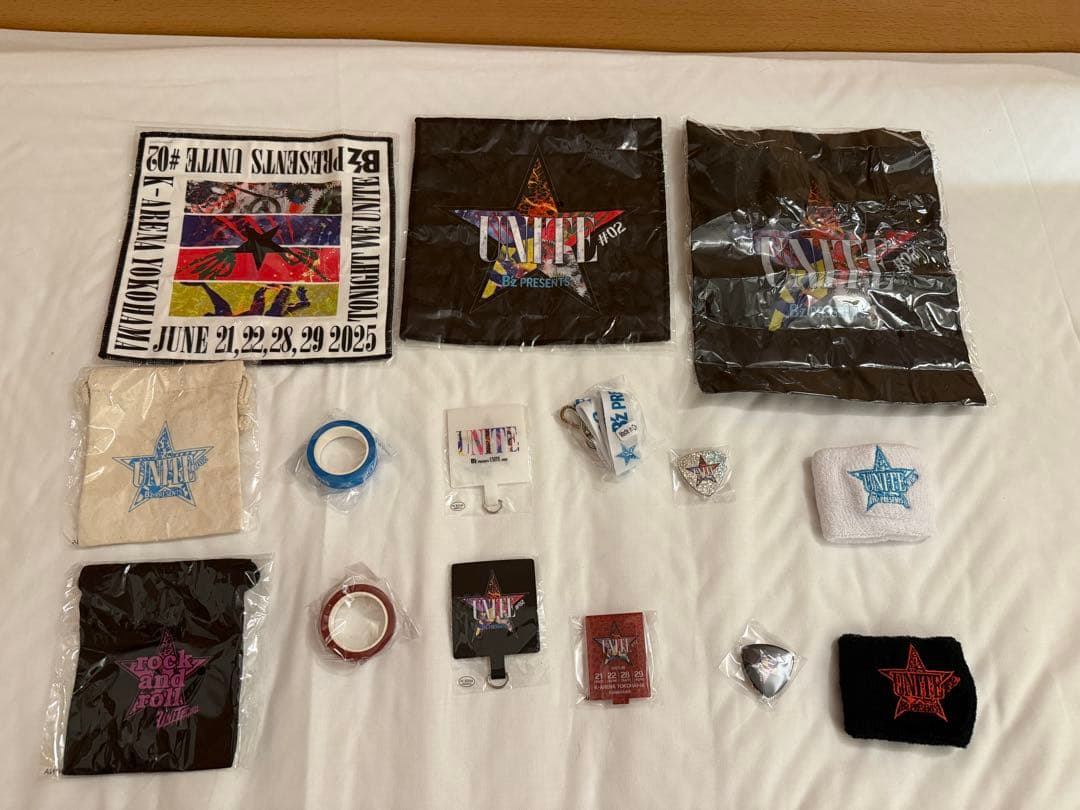 未使用 B'z UNITE #02 会場限定ガチャガチャ15種類 まとめ売り - メルカリ