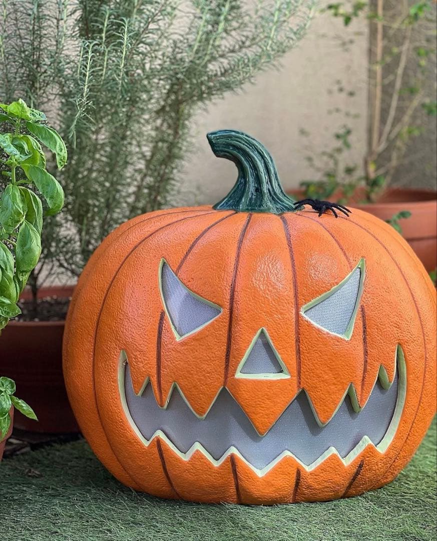 完売•入手困難] マルチカラーLED ハロウィン ジャック・オー・ランタン