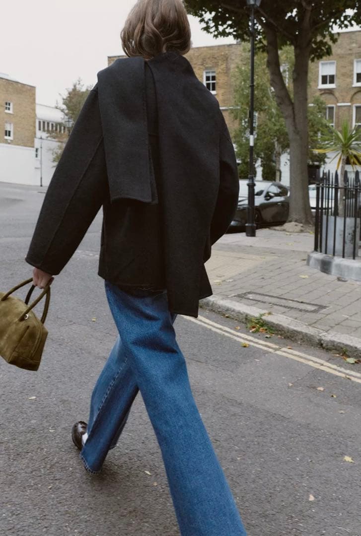 ゆ*う様 ZARA 2025A/W新作 ウールショートスカーフコート 黒 - メルカリ