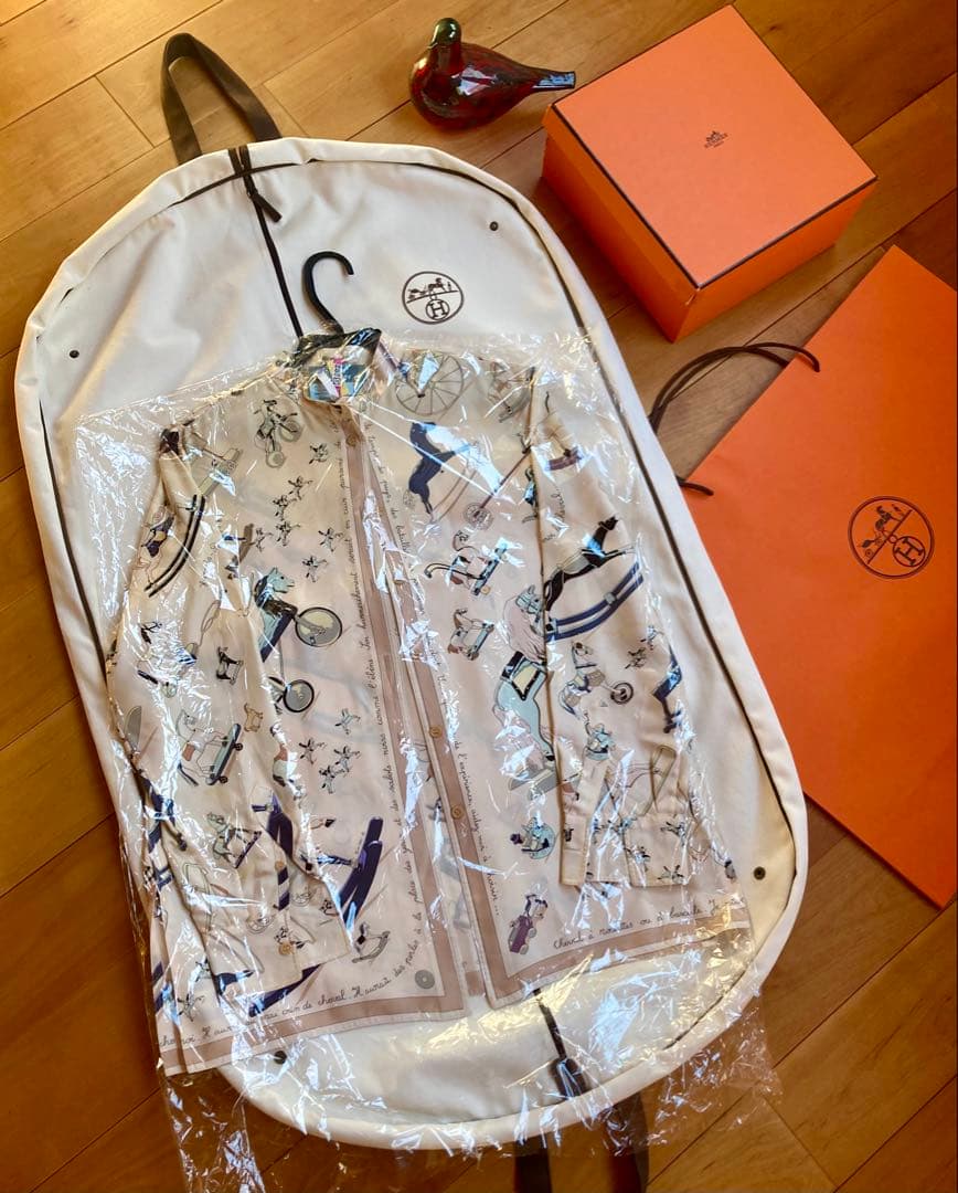 HERMES ロゴシャツブラウス マルジェラ期 『お馬の話をして