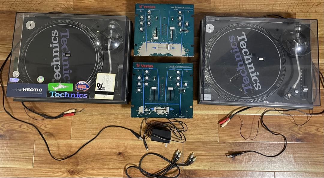 テクニクス ターンテーブル テクニクス、DJターンテーブル「SL-1200MK7」に新色シルバー - AV Watch