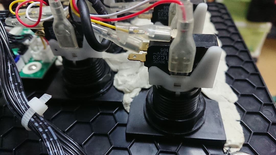 動作確認済み】PHOENIXWAN 旧基盤 三和ボタン EMP皿 静音化 - メルカリ