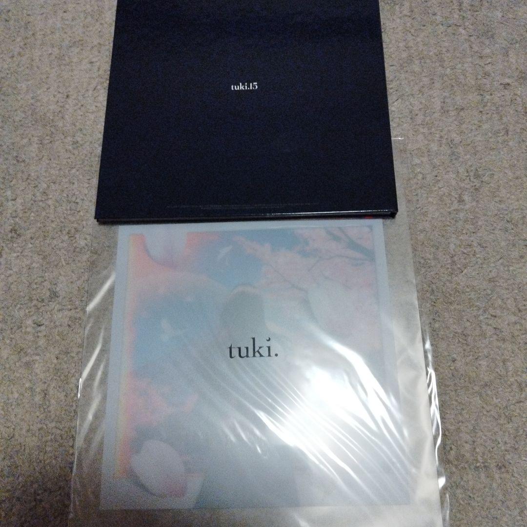 tuki. 15 完全生産限定盤CDとブック とクリアファイル - メルカリ