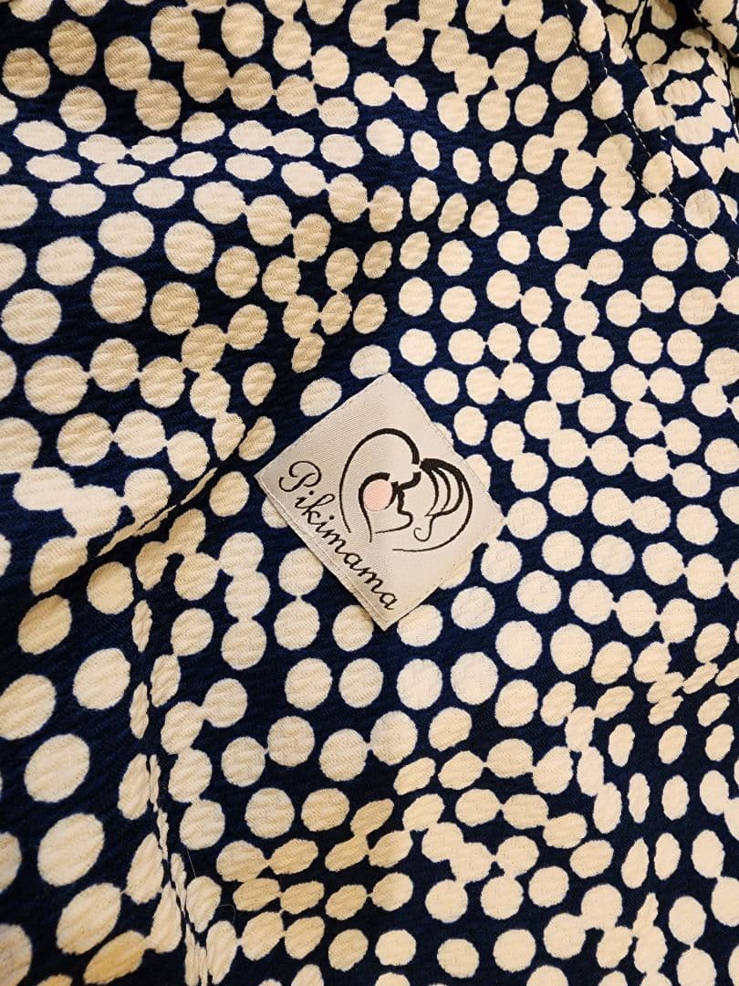 【Pikimama(ピキママ)スリング　みずたま　新Mサイズ・ほつれ有り】