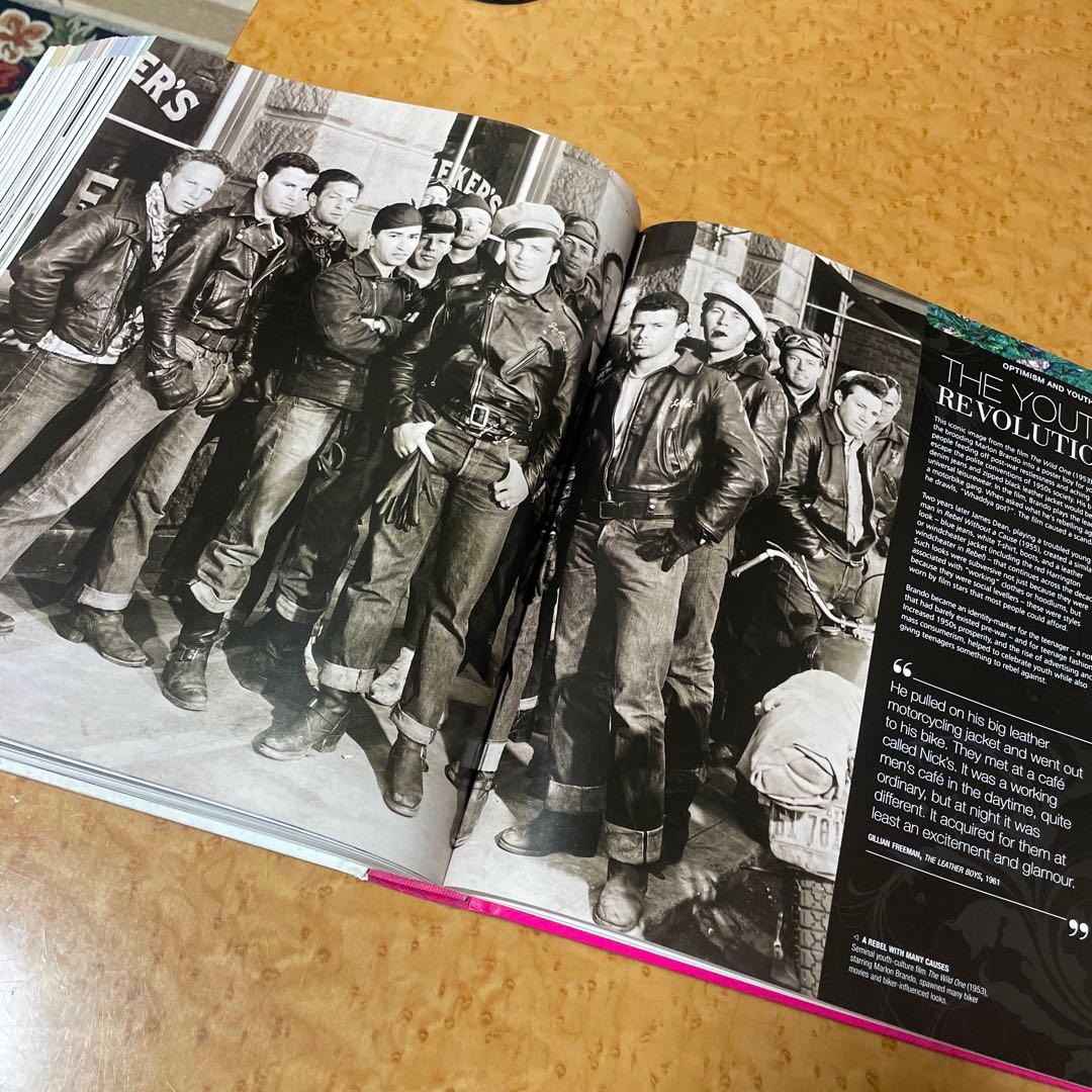 洋書 ファッション歴史THE ULTIMATE BOOK OF COSTUME M109494797