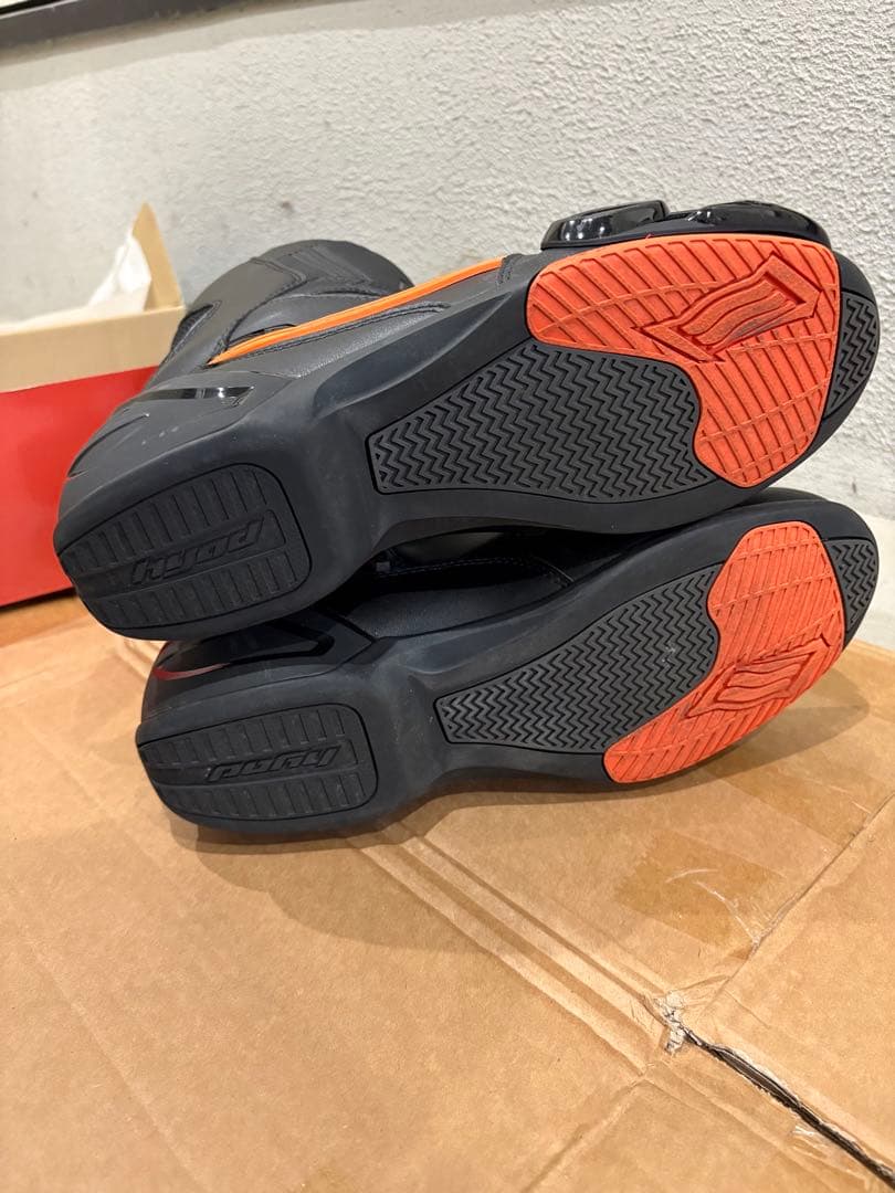 HYOD ブーツ　27.0cm 中古美品