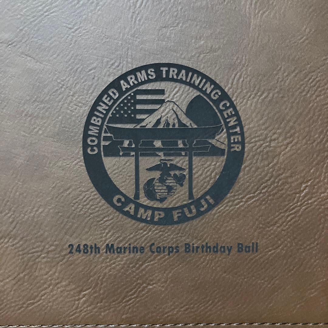 アメリカ海兵隊 創立記念周年式典 冊子 ケース付 アルコール用フラスコ