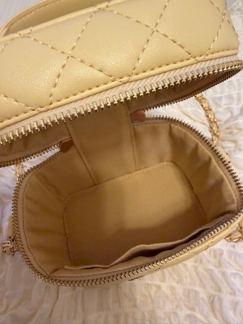 Darich キルティングスクエアミニバッグ ゴールドパーツ イエロー
