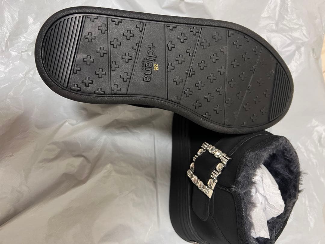 diana プラスダイアナ まるみシルエットが可愛いあったか厚底ブーツ黒