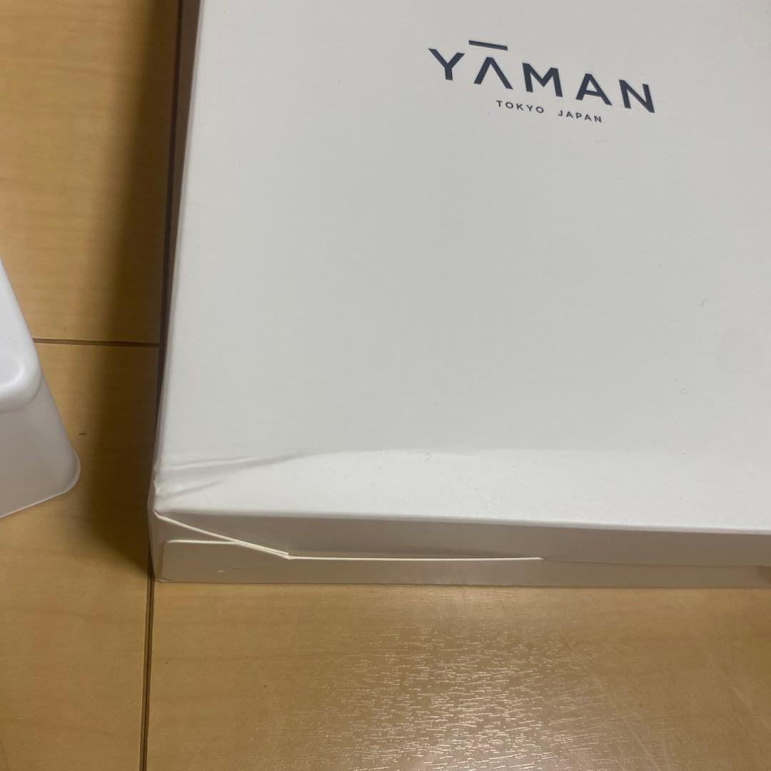 まき様、専用 YAMAN 美顔器 YJFD1シルバー - メルカリ